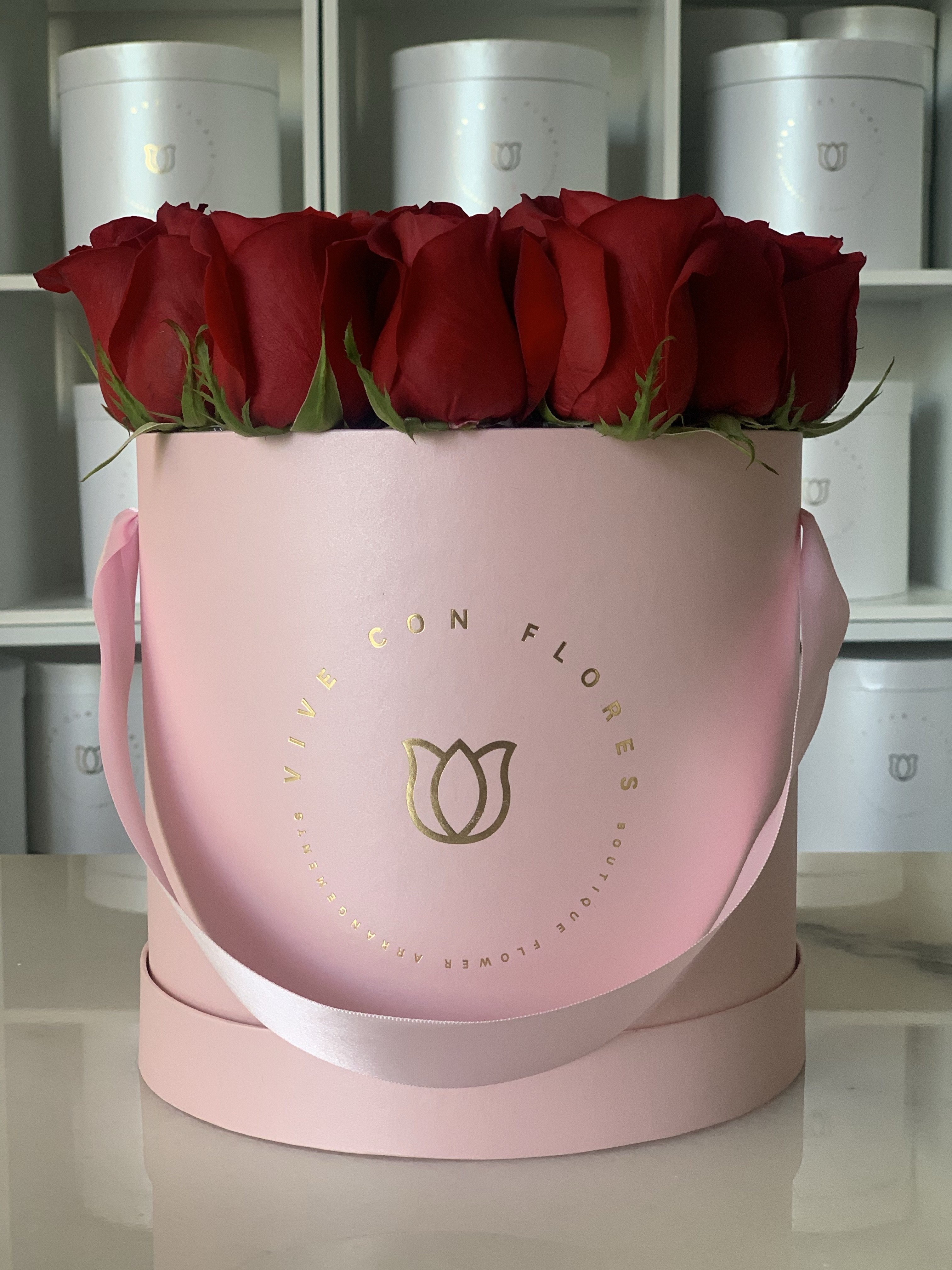 Pink Signature Box & Red Roses ????