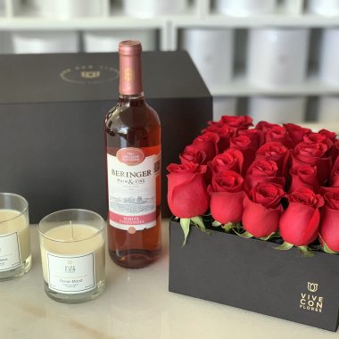 Roses, Candles & Rosé ♥️